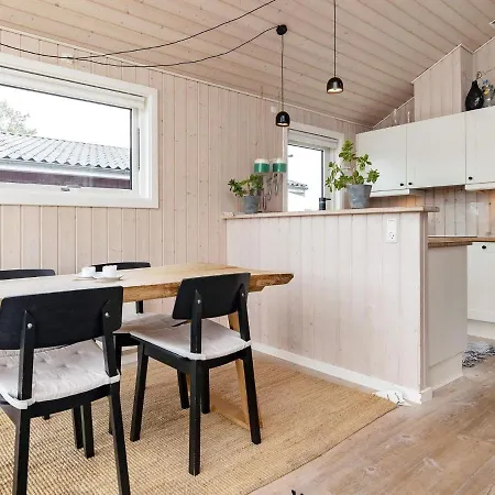 Holiday home 5 Person Holiday In *