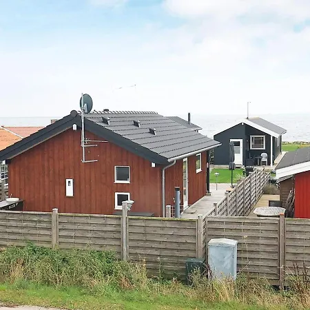 5 Person Holiday In
