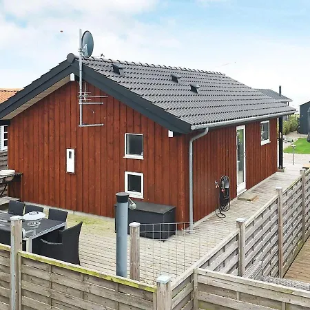 5 Person Holiday In Holiday home
