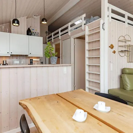 5 Person Holiday In Kerteminde
